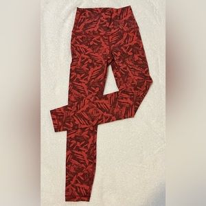 COPY - Lululemon leggings size 4